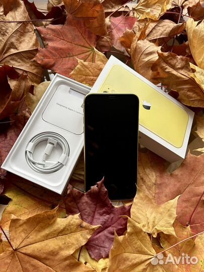 iPhone 11, 64 ГБ