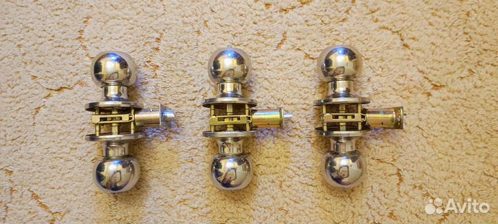 Ручки дверные межкомнатные с защелкой