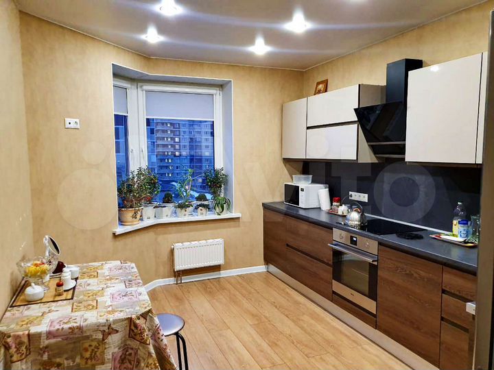 Комната 18 м² в 3-к., 13/17 эт.