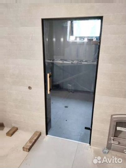 Межкомнатные стеклянные двери на заказ