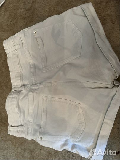 Шорты белые