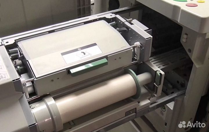 Продаю на запчасти принтер riso RZ 200