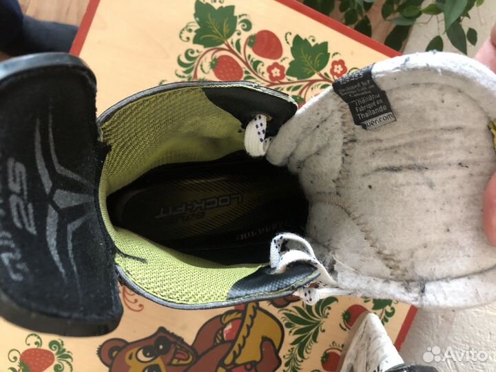 Коньки bauer supreme 2s