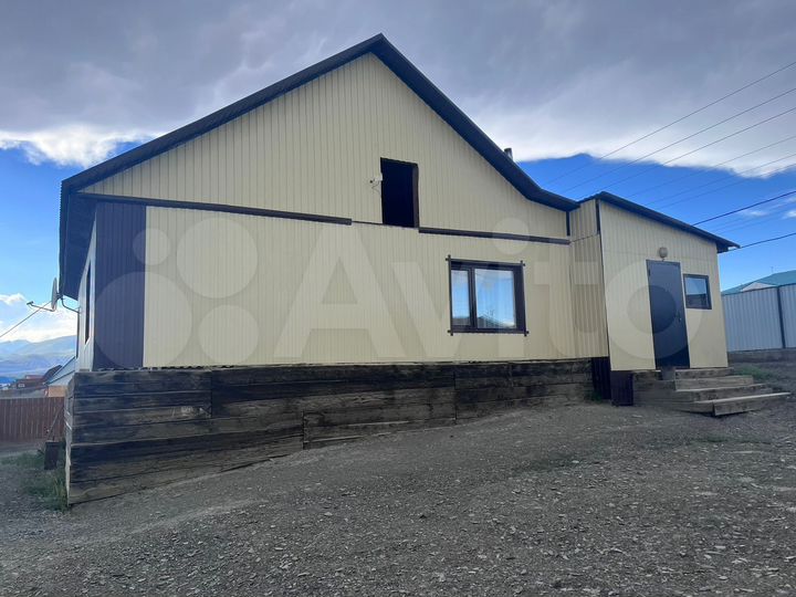 Дом 100 м² на участке 11 сот.