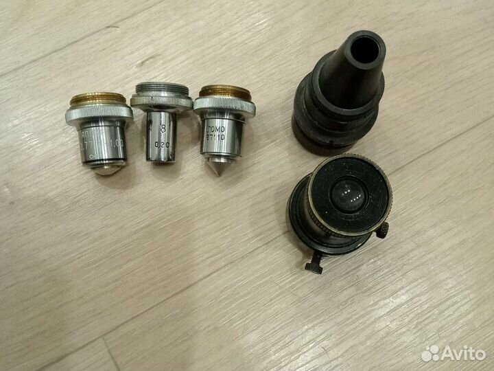 Окуляр микроскопа