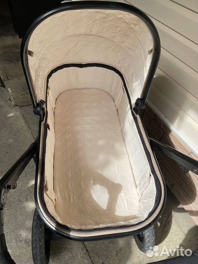 Продам детскую коляску