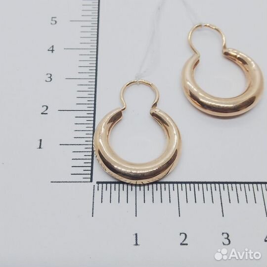 Золотые серьги