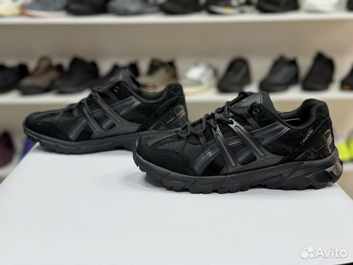 Кроссовки зимние Asics термо