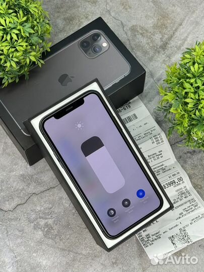 iPhone 11 Pro, 64 ГБ