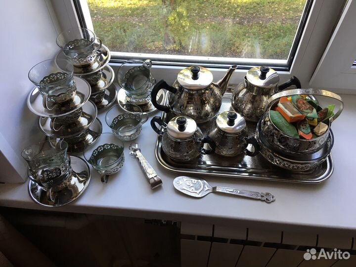 Сервиз чайно-кофейный, металлический, на 12 персон