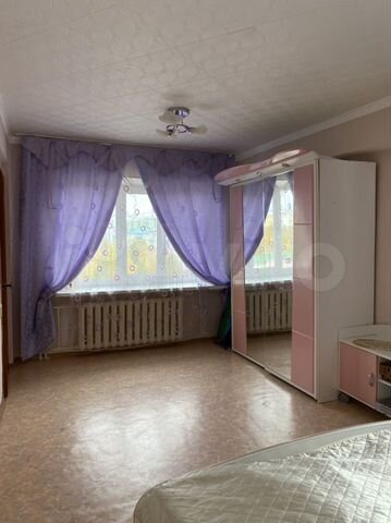 3-к. квартира, 49 м², 5/5 эт.