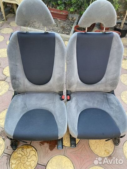 Сидения на honda fit
