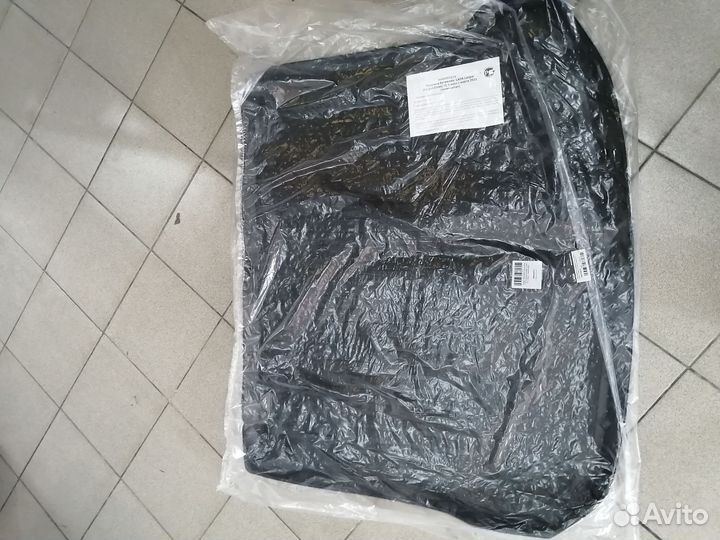 Коврик в багажник лада Ларгус 5мес 2021г