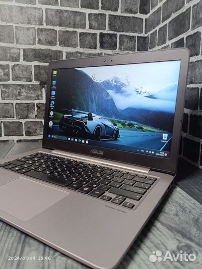Ноутбук asus
