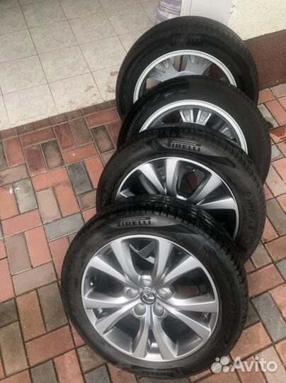 R18 Pirelli Cinturato P7 215/55, PCD 5x114.3 DIA 52