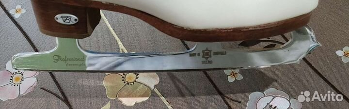 Фигурные коньки Riedell Bronze Star 435, США