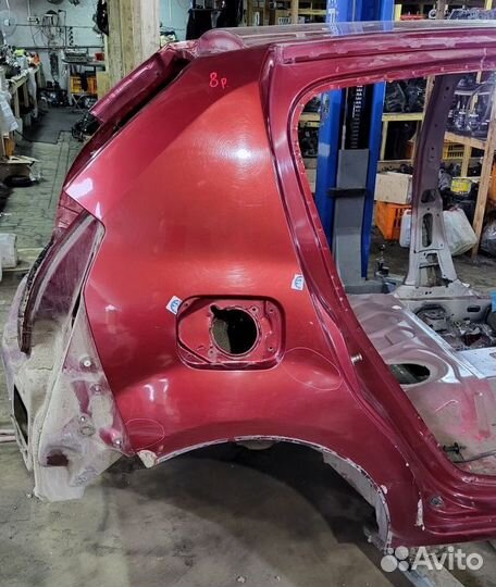 Крыло заднее Renault sandero Прав