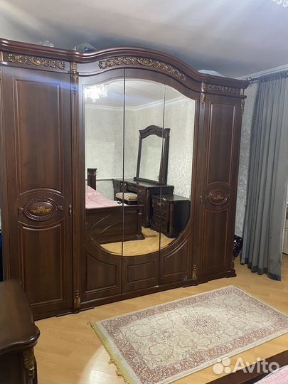 Спальный гарнитур бу