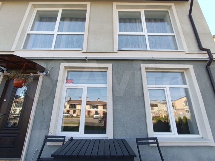 Таунхаус 120 м² на участке 1 сот.