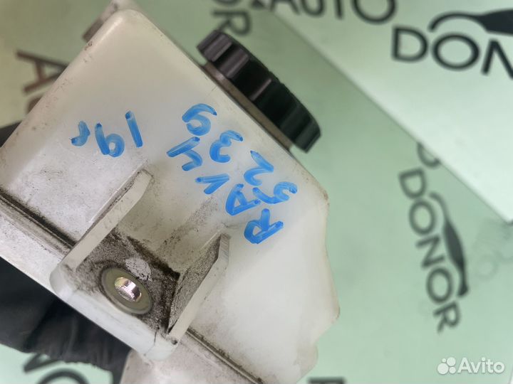 Бачок тормозной жидкости Toyota RAV4 5 xa50