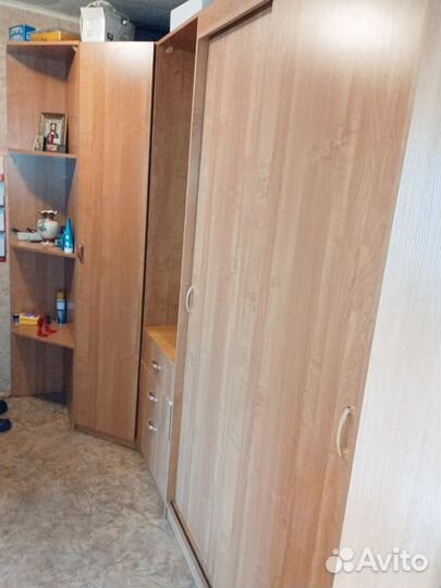 Шкаф купе угловой с зеркалом бу