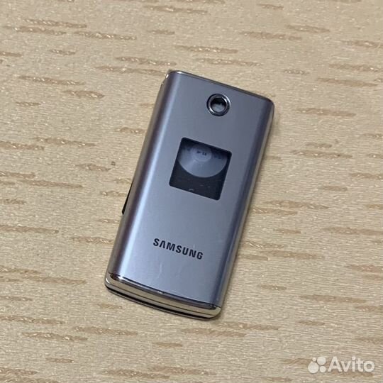 Корпус на Samsung E210