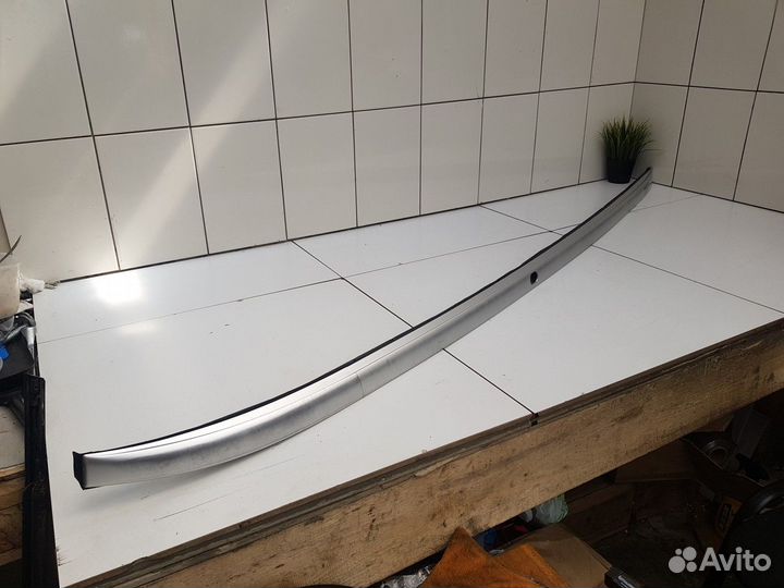 Рейлинг правый (Geely Atlas)