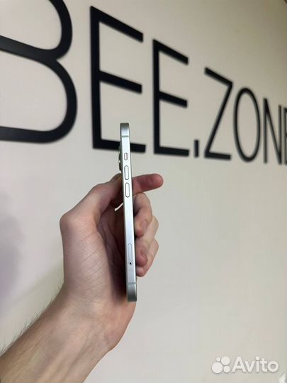 iPhone 15, 128 ГБ