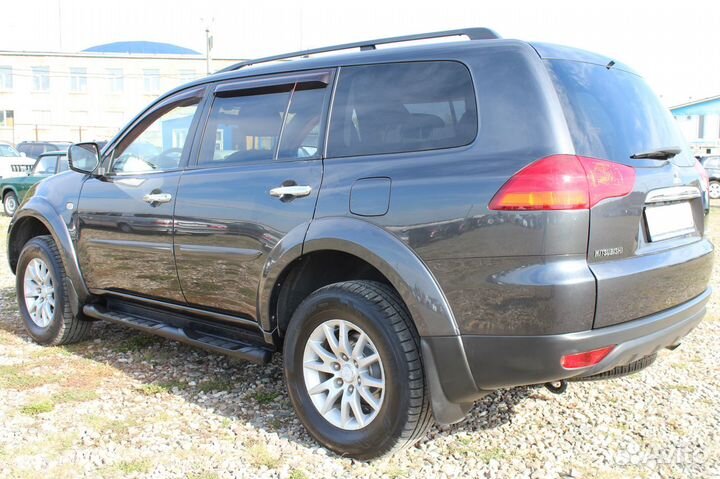 Mitsubishi Pajero Sport 2.5 AT, 2011, 175 000 км