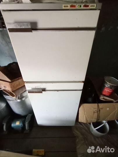 Холодильник бу 2х камерный бирюса