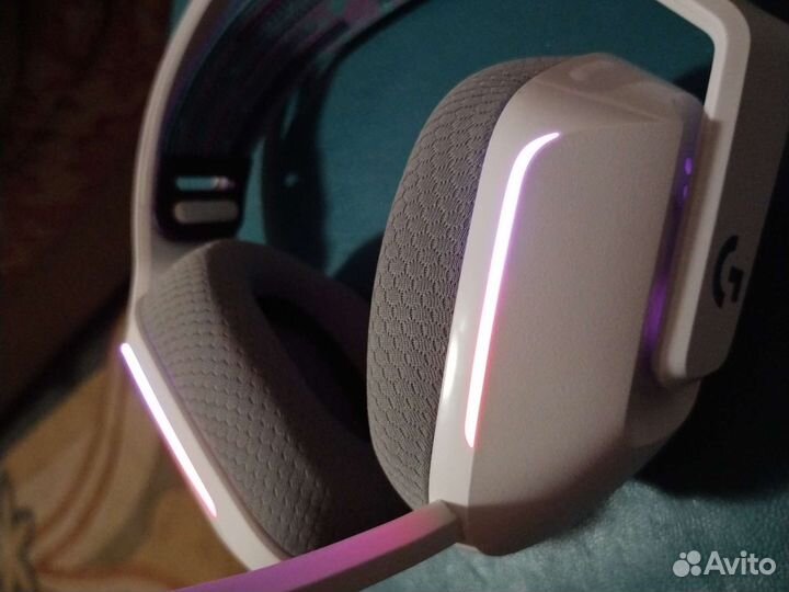 Беспроводные наушники logitech g 733 новые
