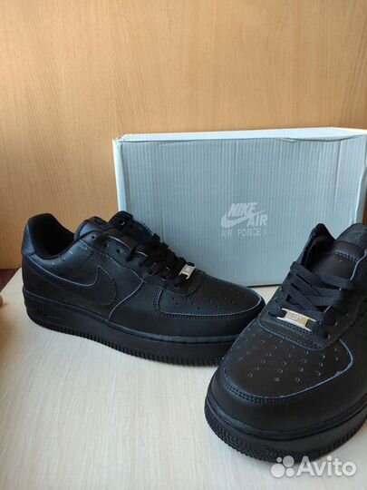 Кроссовки демисезонные большой размер