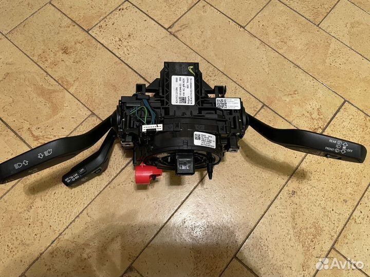 Подрулевой переключатель Audi Q3 F3 (82A953521BM)