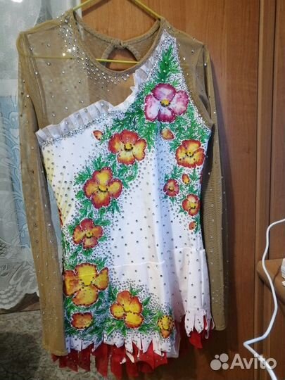 Купальник для художественной гимнастике