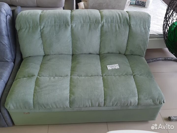 Диван Джели