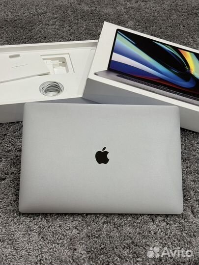 Macbook Pro 16 2019 i9 64 1tb