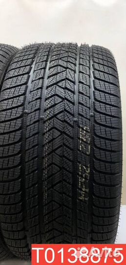 Pirelli Scorpion Winter 325/40 R22 114V