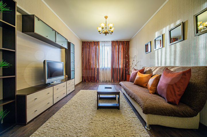 2-к. квартира, 52 м², 12/14 эт.