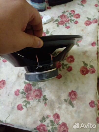 Динамик 12дюймов от сабба. Не рабочий