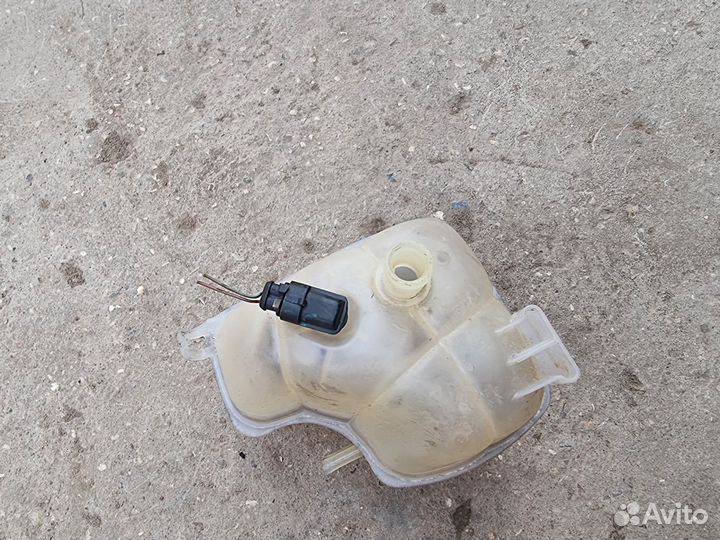 Бачок расширительный Opel Vectra C Signum