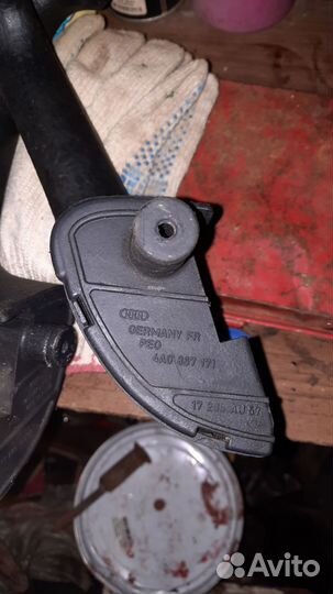 Ручка двери внутренняя левая audi 100/а 6 c4