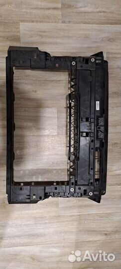 Рамка радиатора volkswagen polo седан(телевизор)