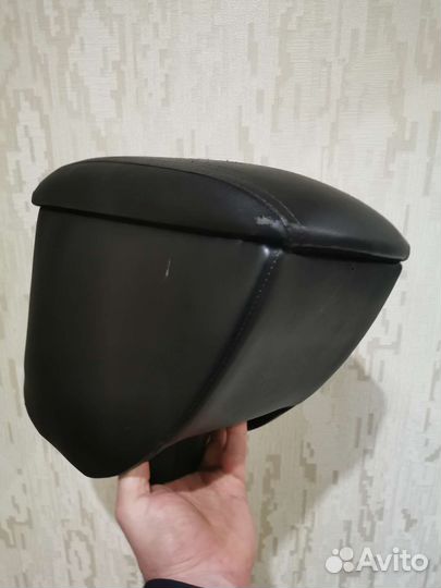 Подлокотник на kia rio 4