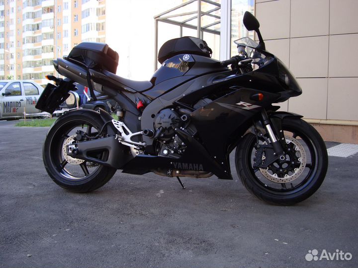 Yamaha YZF R1 комплект шин Pirelli,Michelin