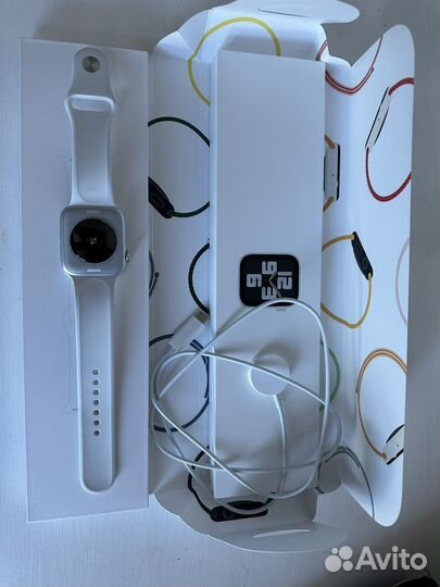 Часы apple watch se 44 mm