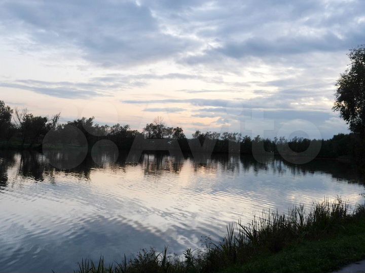 Дом 240 м² на участке 8,7 сот.