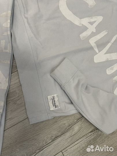 Calvin klein костюм