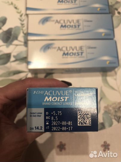 Линзы acuvue moist 1-DAY на -5.75