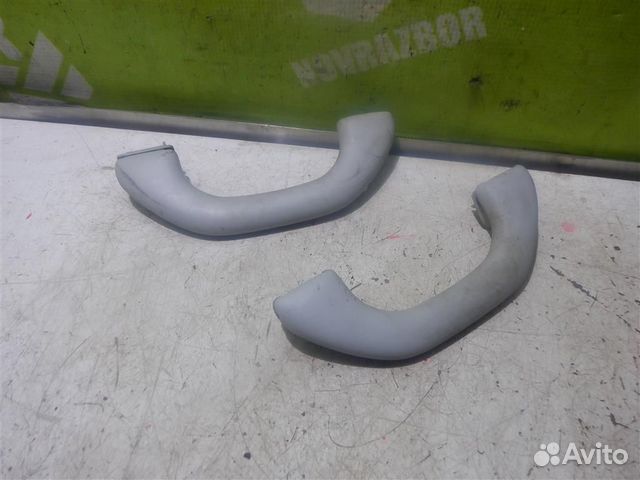 Ручка внутренняя потолочная Фольксваген Кадди Кэ