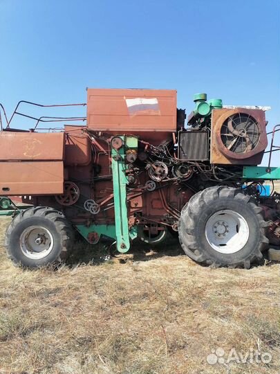 Комбайн Ростсельмаш Дон 1500А, 1991